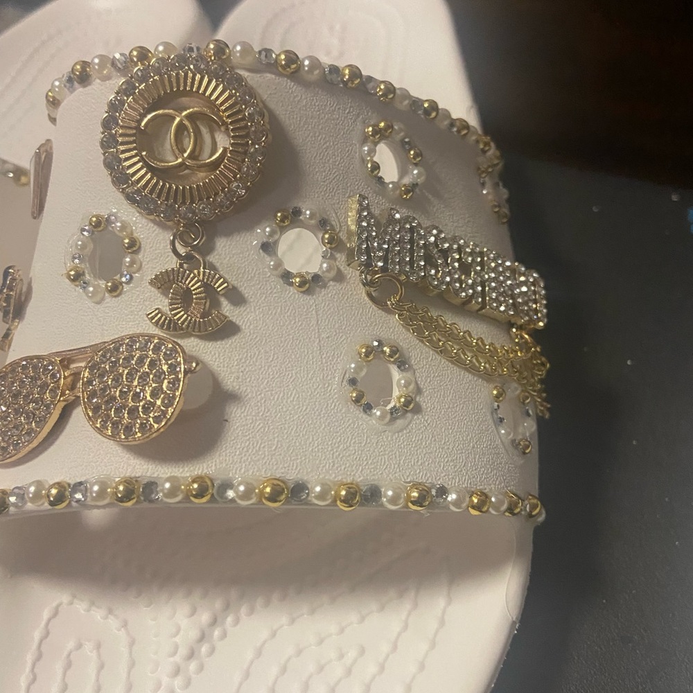 Customized croc slides - Picture 2 of 3